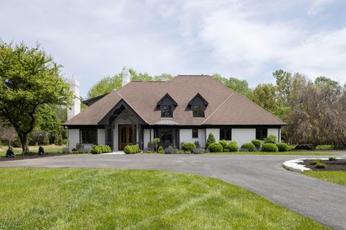 4444 Shull Rd, Columbus, OH, 43230-1951 | Card Image