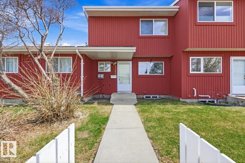 10640 Beaumaris Rd Nw, Edmonton, AB, T5X3N4 | Card Image