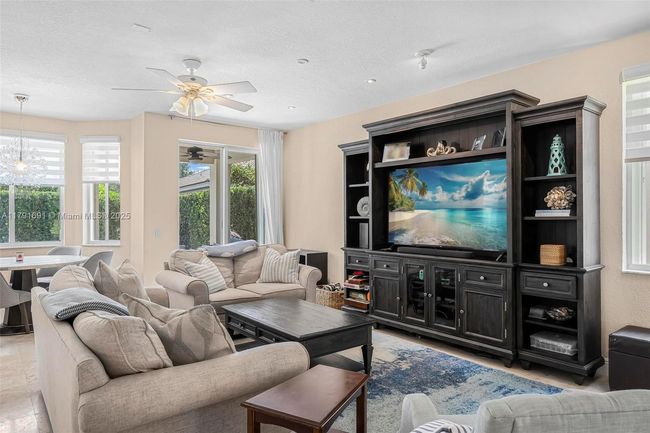 943 Golden Cane Dr, House other with 4 bedrooms, 4 bathrooms and null parking in Weston FL | Image 13