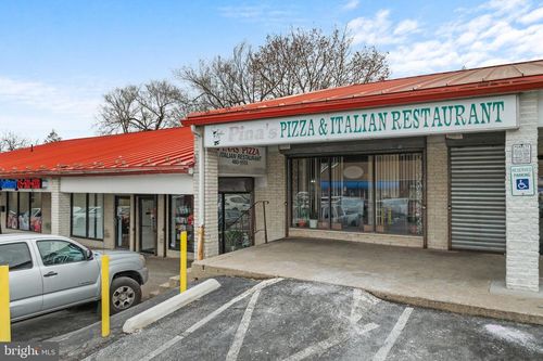 8919 Ridge Ave, Philadelphia, PA, 19128-2035 | Card Image