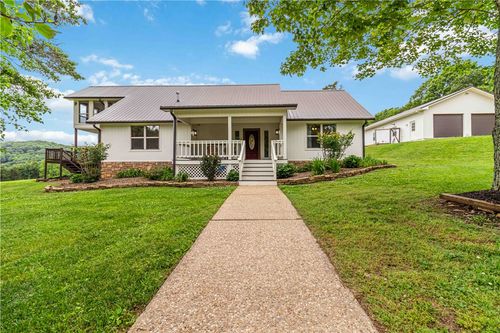 16632 Bethlehem Rd, Winslow, AR, 72959-9708 | Card Image