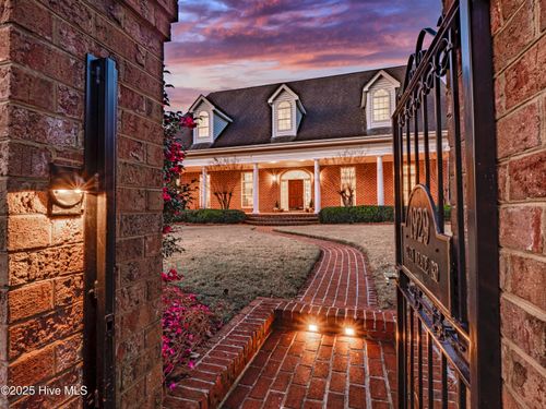 1929 Glen Meade Rd, Wilmington, NC, 28403-6024 | Card Image