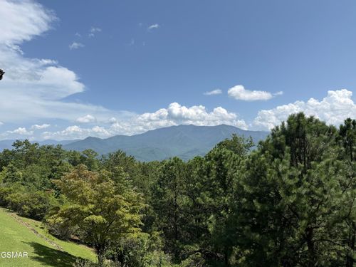 apt-108-1050 Ski View Drive, Gatlinburg, TN, 37738 | Card Image