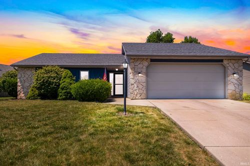 6417 Cliffside Pass, Fort Wayne, IN, 46845-9402 | Card Image