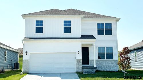 5602 Fenwick St, Bellevue, NE, 68133-4860 | Card Image