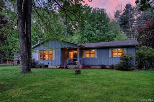 11 Fairway Dr, Highland Lake, NY, 12743-5101 | Card Image