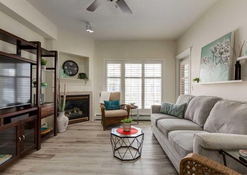 219-223 Tuscany Springs Blvd Nw, Calgary, AB, T3L2M2 | Card Image