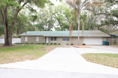 207 Mandarin Ln, FRUITLAND PARK, FL, 34731-3015 | Card Image
