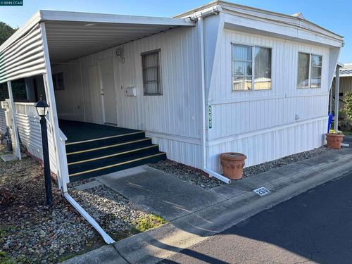 16401 San Pablo Ave, San Pablo, CA, 94806 | Card Image