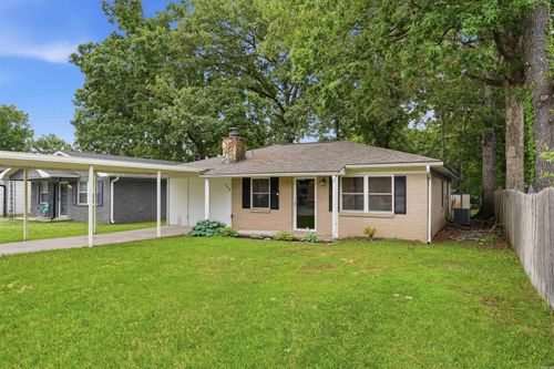 404 Se 1st St, Bryant, AR, 72022-4008 | Card Image