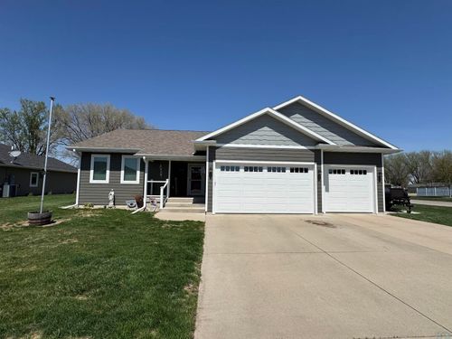 1540 Rockwell Trl, Vermillion, SD, 57069-7051 | Card Image
