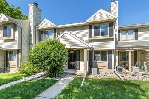 6966 Park Ridge Dr, Madison, WI, 53719-2223 | Card Image