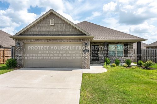4765 W Wales Dr, Fayetteville, AR, 72704-5038 | Card Image