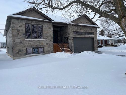 30 Lakeview Dr, Iroquois, ON, K0E1K0 | Card Image