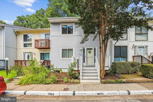 3024 Sugar Ln, VIENNA, VA, 22181-6060 | Card Image