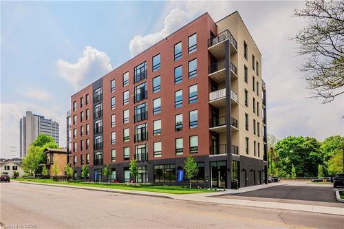 403-24 Union St E, Waterloo, ON, N2J1B7 | Card Image