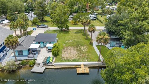 7250 Coventry Ct, WEEKI WACHEE, FL, 34607-1509 | Card Image