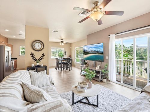 202-550 Kunehi St, Kapolei, HI, 96707-2069 | Card Image