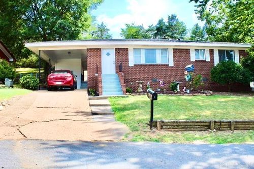 7 Winthrop Dr, Morrilton, AR, 72110-4305 | Card Image