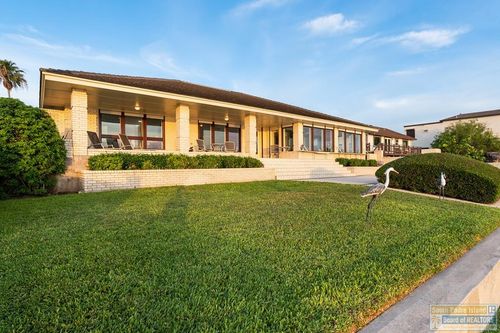 606 Beach Blvd, Laguna Vista, TX, 78578-2626 | Card Image