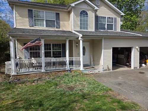 35 Sheep Pasture Rd, Port Jefferson, NY, 11777-2211 | Card Image