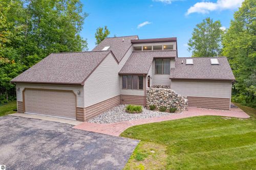 7380 Shellenbarger Rd, Hale, MI, 48739-8545 | Card Image