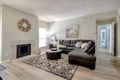 apt-63-2125 Augusta Dr, Houston, TX, 77057-3715 | Card Image