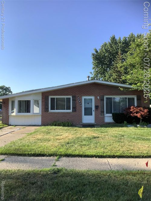 33940 Hiveley St, Westland, MI, 48186-4573 | Card Image
