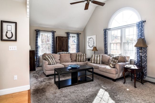 17 Danielle Dr, House other with 3 bedrooms, 3 bathrooms and 4 parking in Grafton MA | Image 10