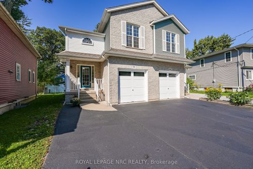 56 Queen'S Cir, Fort Erie, ON, L0S1N0 | Card Image