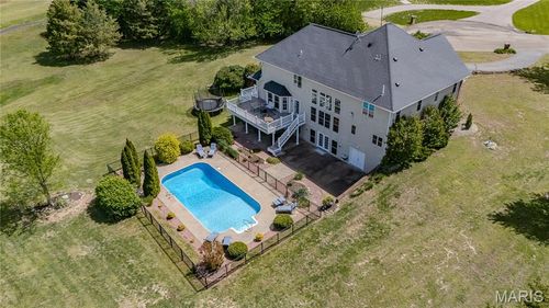 122 Zieba Ct, Farmington, MO, 63640-7720 | Card Image