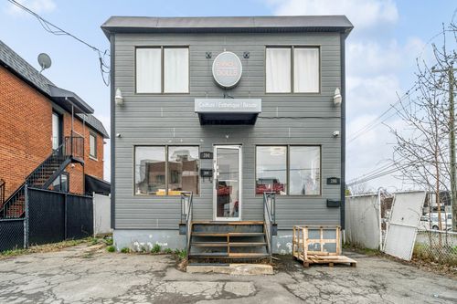 2-394 83e Av, Laval, QC, H7W2V5 | Card Image