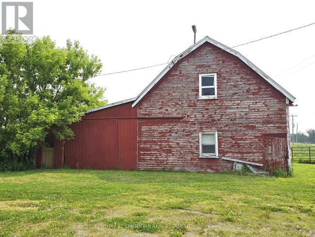 4893 Old Highway 2 Highway, Home with 4 bedrooms, 2 bathrooms and 9 parking in Belleville (Belleville Ward) ON | Image 13
