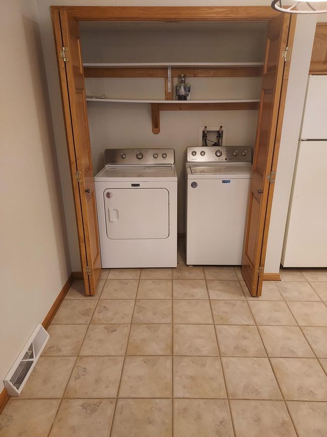 APT-7B - 8705 Richardson Plat Rd, Condo with 2 bedrooms, 2 bathrooms and 2 parking in Minocqua WI | Image 6
