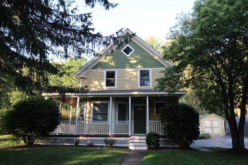 199 Granite St, Uxbridge, MA, 01569-1230 | Card Image