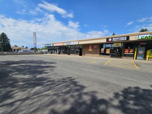 {{alt}} | Card Image