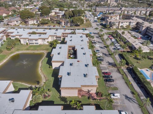 86-504 Davis Rd, Palm Springs, FL, 33461-1356 | Card Image