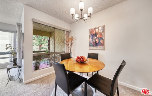 204-6250 Buckingham Pkwy, Culver City, CA, 90230 | Card Image