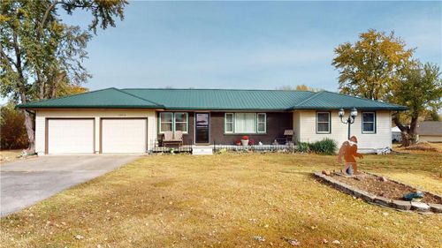 14810 Fairmount Road, Basehor, KS, 66007 | Card Image