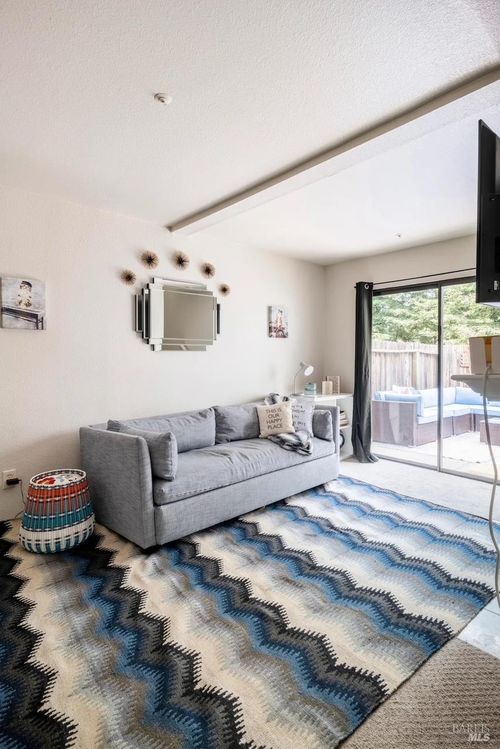 41 Golden Gate Cir, Napa, CA, 94558-6168 | Card Image