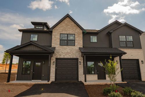 1024 Misty Mountain Rd, Lynchburg, VA, 24502-3944 | Card Image