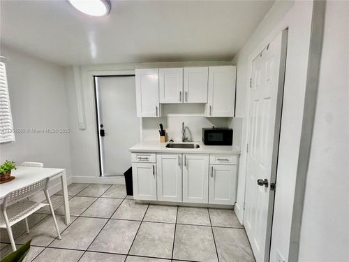 5-5010 Nw 2nd Ave, Miami, FL, 33127-2171 | Card Image