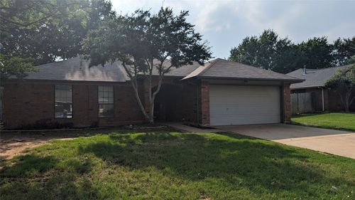 2706 Parkview Dr, Corinth, TX, 76210-2735 | Card Image