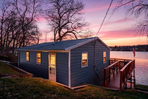19013 Island View Dr, Mora, MN, 55051-7304 | Card Image