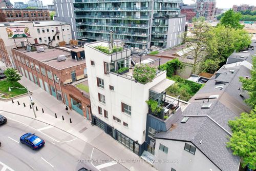 79 Berkeley St, Toronto, ON, M5A2W5 | Card Image
