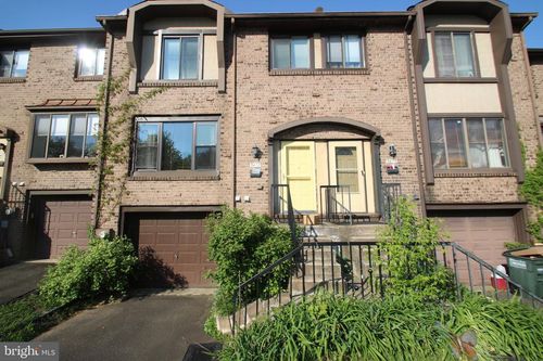 3478 Coventry Pl, HOLLAND, PA, 18966-2903 | Card Image