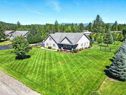 246 Jerrys Way, Sagle, ID, 83860-8326 | Card Image