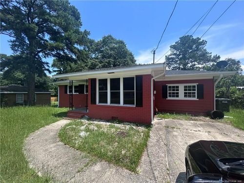 2025 Poplar Dr, Fayetteville, NC, 28304-5836 | Card Image