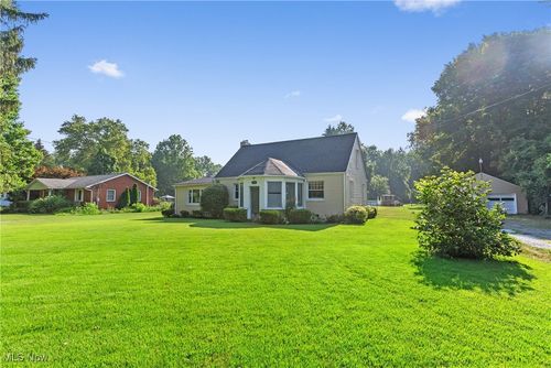 540 Park Rd, Painesville, OH, 44077-5047 | Card Image