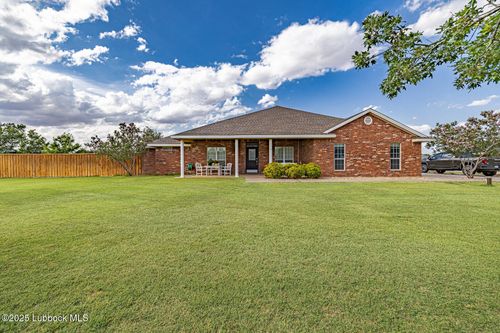 8114 County Road 7610, Wolfforth, TX, 79382-4738 | Card Image